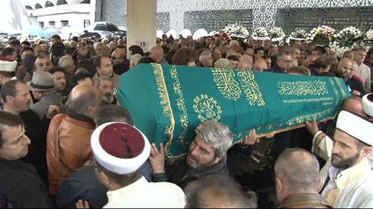 Yılmaz Köksal son yolculuğuna uğurlandı