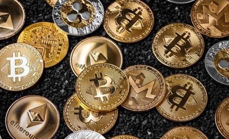 Kripto para piyasasında resmen yer yerinden oynadı Rekor kırıldı, yüzde 240 artış sonrası dev banka harekete geçti