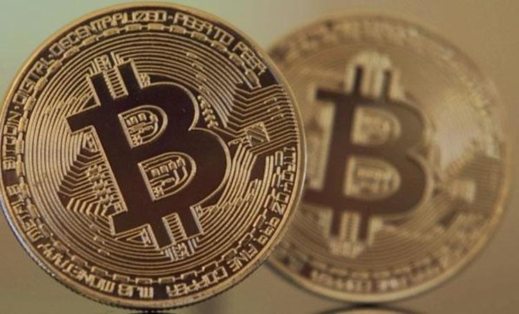 Kripto para piyasasında resmen yer yerinden oynadı Rekor kırıldı, yüzde 240 artış sonrası dev banka harekete geçti