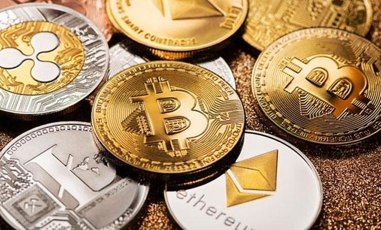 Kripto para piyasasında resmen yer yerinden oynadı Rekor kırıldı, yüzde 240 artış sonrası dev banka harekete geçti