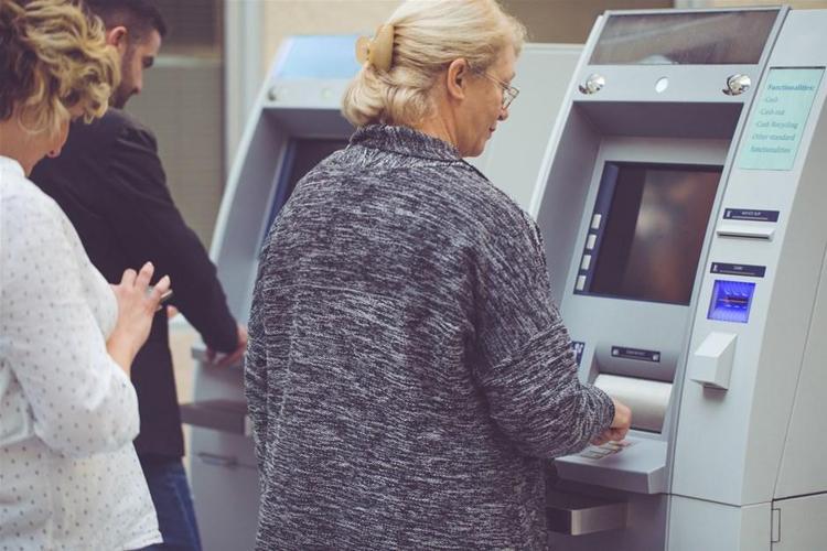 Emekli maaşlarında flaş kesinti kararı Milyonları ilgilendiriyor