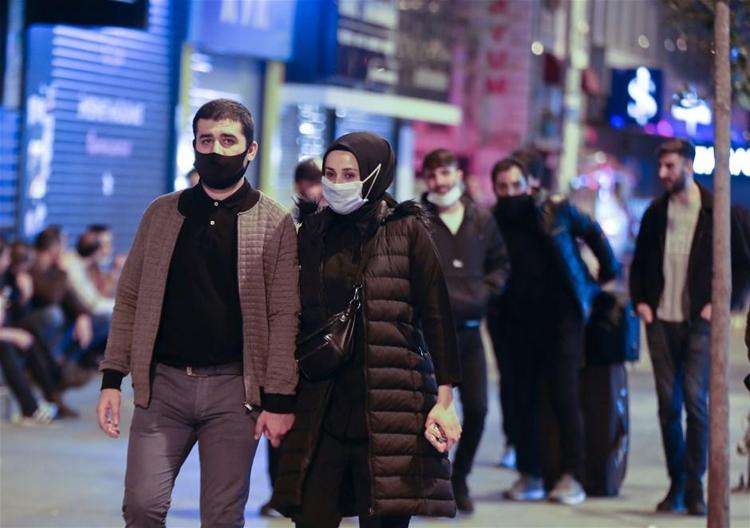 Son dakika maske takma açıklaması Yasak kalkıyor mu Resmen belli oldu