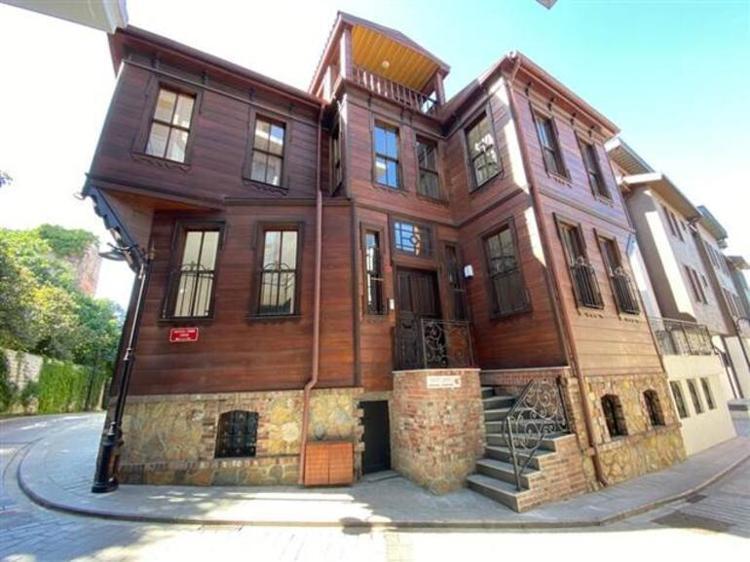 Prof. Dr. Semavi Eyiceye 3 üvey kızından büyük vefasızlık Her şey ortaya çıktı