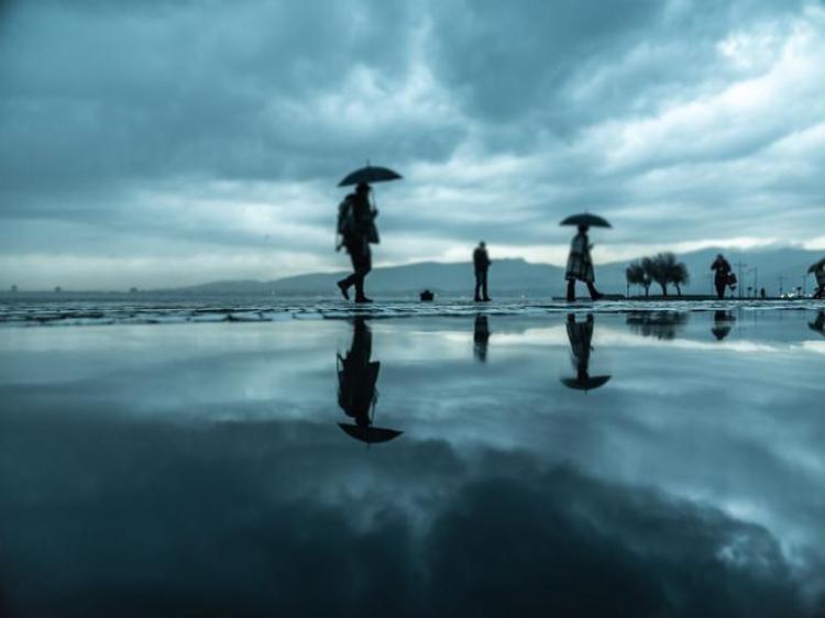 Meteoroloji son dakika kodu ile duyurdu Günlerce sürecek, çok kuvvetli geliyor ve...