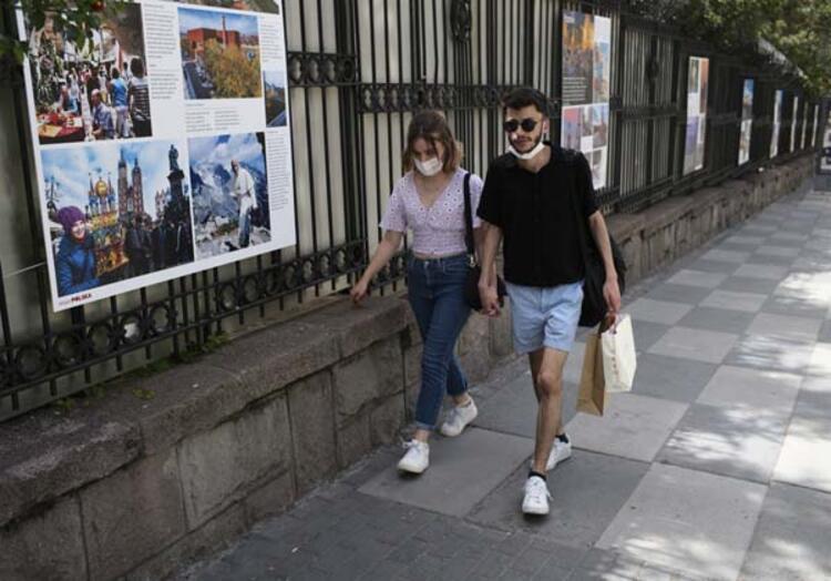 Hafta sonu hafta içi sokağa çıkma yasaklarıyla ilgili son dakika gelişmesi Vakalar patladı, yeniden geliyor, tüm Türkiyede...