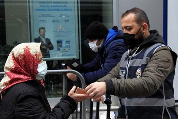 Hafta sonu hafta içi sokağa çıkma yasaklarıyla ilgili son dakika gelişmesi Vakalar patladı, ve geliyor, peş peşe yasak kararları...