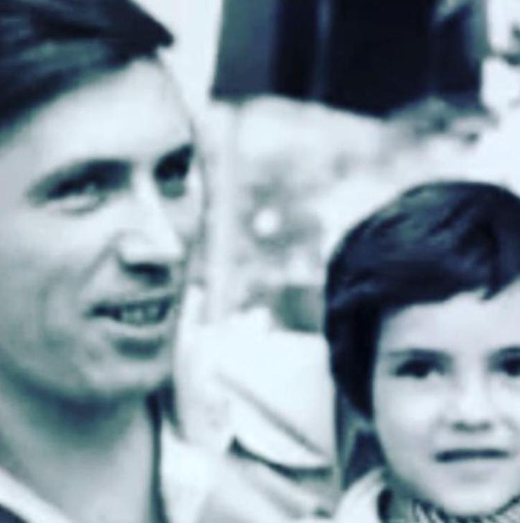 Gülben Ergenden şaşırtan hamle Yeşim Salkımı yalnız bırakmadı