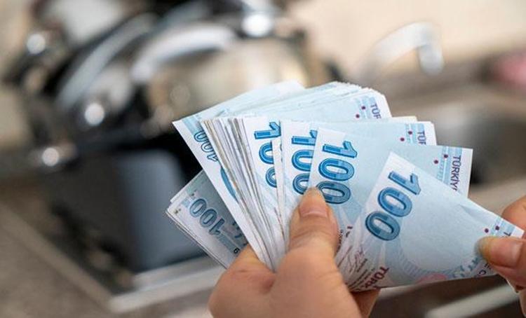 Emeklilere yılda iki defa ödenen bayram ikramiyeleri de gelir tespitine dahil ediliyor mu