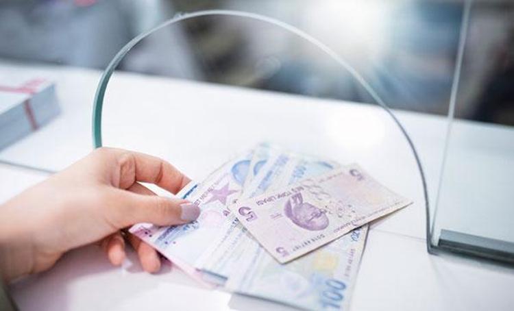 Evde bakım aylığı alacak kişinin aynı evde yaşaması zorunlu mu