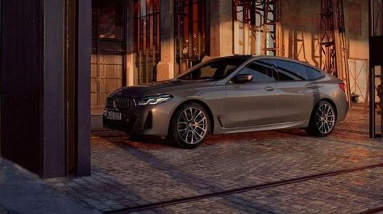 Elektrikli ve hibrit araçlar dünyada hızla yaygınlaşıyor İşte Türkiyede satılan modeller ve fiyatları...