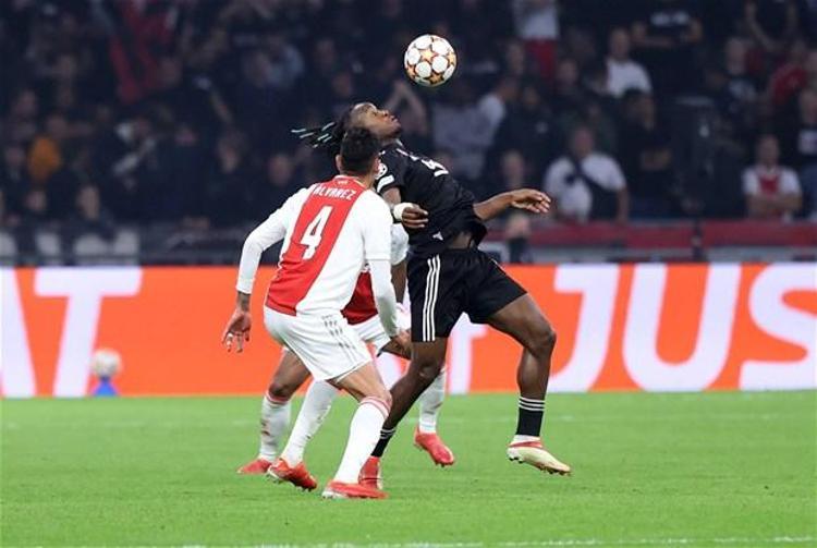 Hollanda basını Ajax-Beşiktaş maçına geniş yer ayırırken Hollanda temsilcisinin Beşiktaş karşısında zorlanmadığı vurgulandı.
