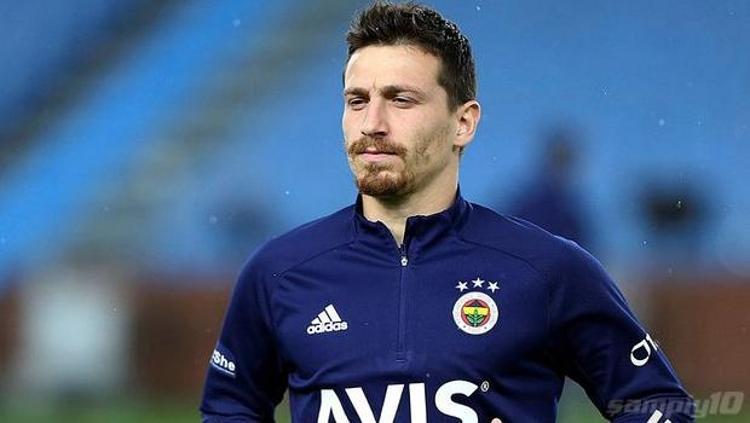 Mert Hakan raporunun ardından Zanka transferiyle rahatlayan Fenerbahçe tecrübeli stoperi İngiltereye gönderdi...
