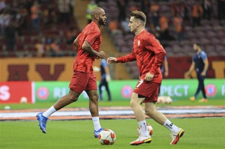 Gol atsa da yüzü hep asıktı Herkes Marcao kavgası zannetti ama Kerem Aktürkoğlunun asıl derdi ortaya çıktı