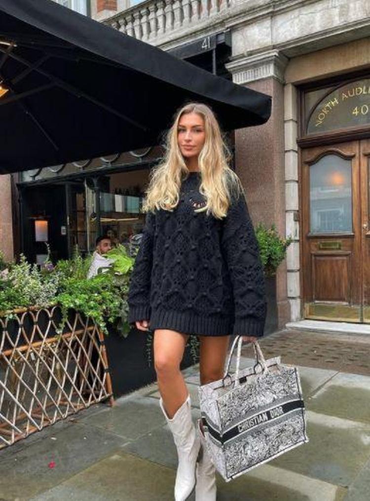 Zara McDermott giyecek bir şey yok dedi ve paylaştı