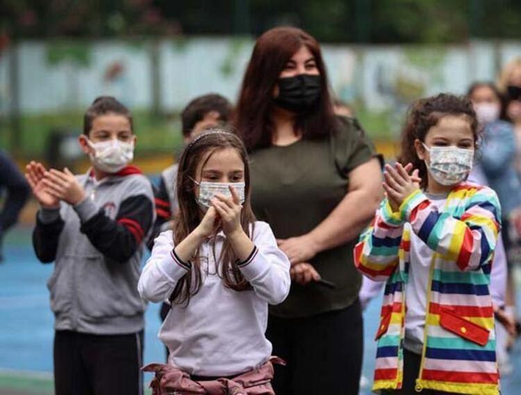 Milli Eğitim Bakanlığından son dakika kararı Tüm sınıfları kapsıyor Resmen değişti ve...