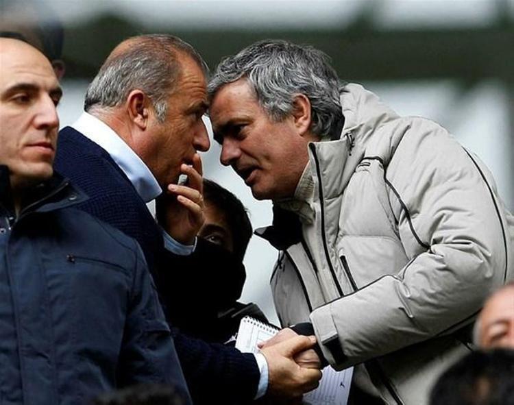 Roma, devre arasında Galatasaraya 8 milyon Euro değerinde bir teklif yapacak. İtalyan medyasında yer alan habere göre Roma bu transfer için maksimum 10 milyon Euro bütçe ayırdı.