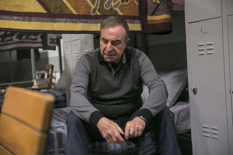 Zafer Ergin diziden ayrılıyor mu Erler Film’den Arka Sokakların Rıza babası hakkında açıklama