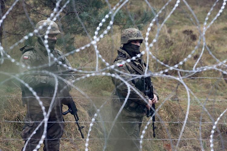 Avrupada mülteci krizi büyüyor Rusyanın hamlesine ABDden nükleer yanıt: Hipersonik Dark Eagle füzeleri Almanyada...