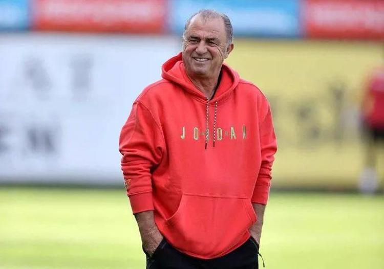 Fenerbahçe - Galatasaray derbisinde Fatih Terimin planı belli oldu Kadıköyde sürpriz...