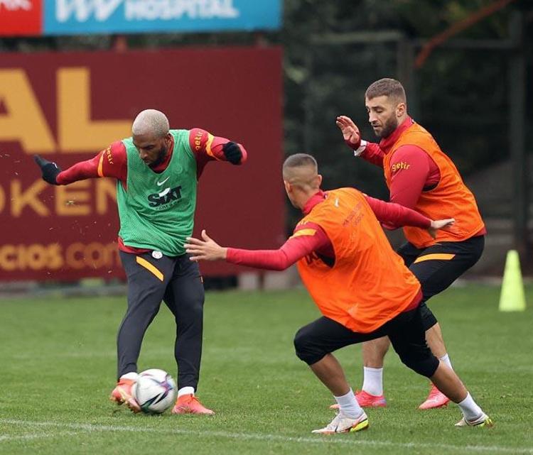 Morutan iyileşti Cicaldauya vur emri verildi Fatih Terimin Fenerbahçe maçında oynatacağı forvet ortaya çıktı Halil Dervişoğlu-Diagne ve Mostafa Mohamedden...