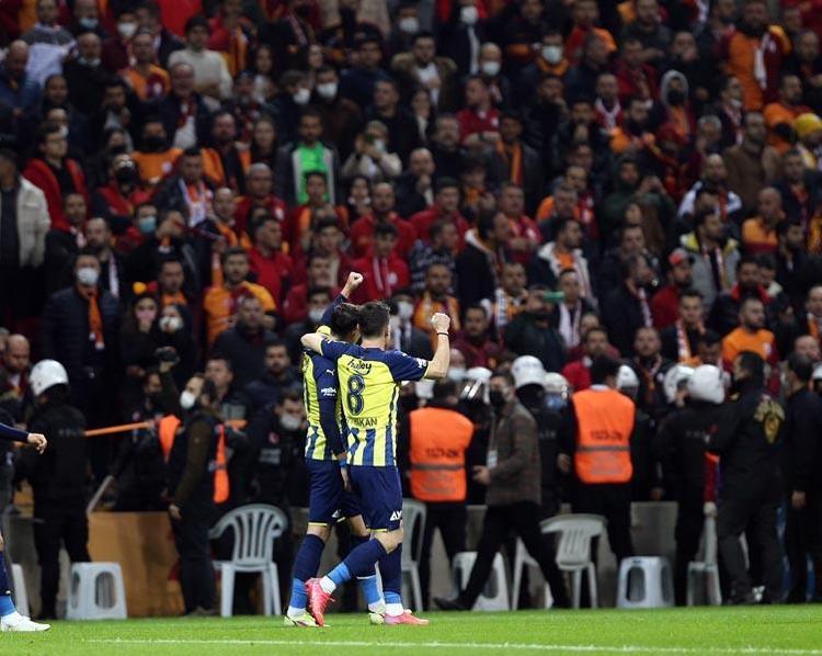Galatasaray - Fenerbahçe derbisinden sonra kulis bilgisini verdi Eğer Vitor Pereira kaybetseydi Mesut Özil, İrfan Can Kahveci, Kim Min Jae, Berke Özer, Mert Hakan...