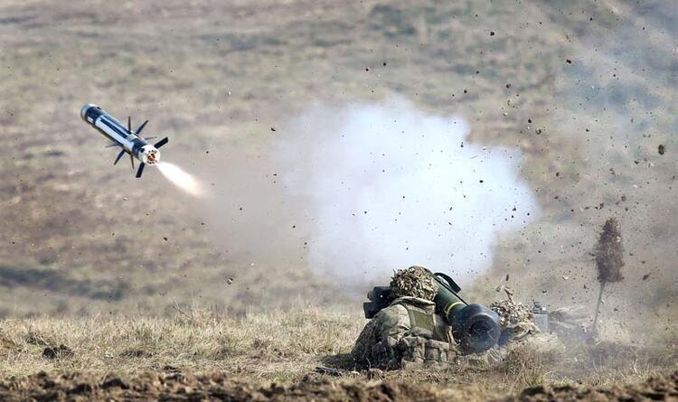 Karadenizde adım adım savaşa doğru Rusyadan Ukraynaya sert tepki: S-400 uçaksavar füze sistemleri ateşlendi...