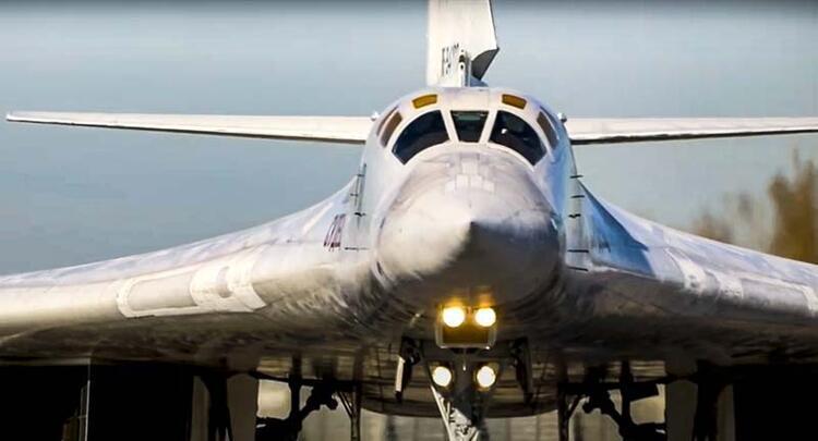 Karadenizde adım adım savaşa doğru Rusyadan Ukraynaya sert tepki: S-400 uçaksavar füze sistemleri ateşlendi...