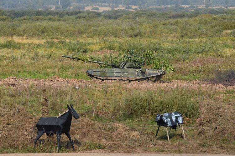 Karadenizde adım adım savaşa doğru Rusyadan Ukraynaya sert tepki: S-400 uçaksavar füze sistemleri ateşlendi...