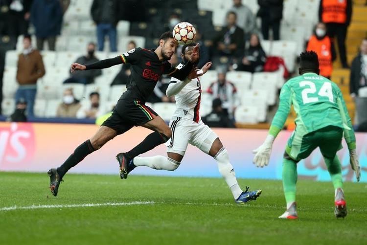 Beşiktaş - Ajax maçından sonra tek tek saydı Larin-Alex Teixeira-Ghezzal-Vida... Sergen Yalçına tarihi isyan Tarihe kara bir leke...