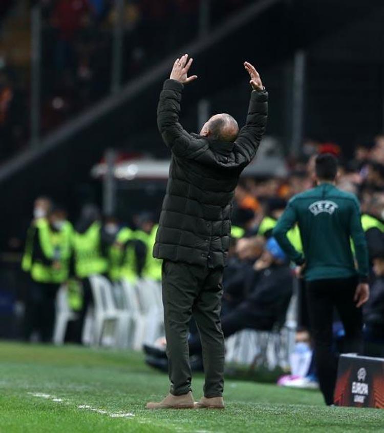 Avrupada hiç atılmadım demişti PFDKdan gece yarısı açıklaması Fatih Terim, Burak Elmas ve Rezan Epözdemirin cezaları belli oldu