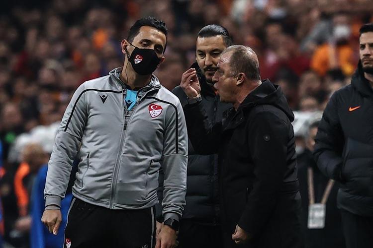 Avrupada hiç atılmadım demişti PFDKdan gece yarısı açıklaması Fatih Terim, Burak Elmas ve Rezan Epözdemirin cezaları belli oldu