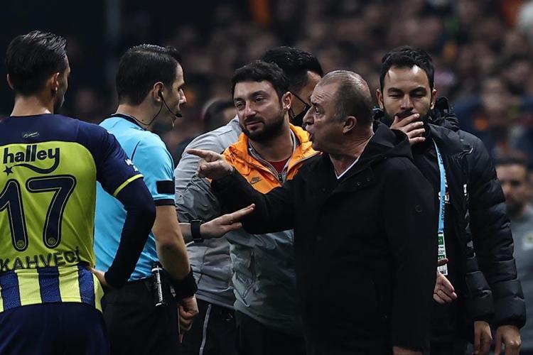 Avrupada hiç atılmadım demişti PFDKdan gece yarısı açıklaması Fatih Terim, Burak Elmas ve Rezan Epözdemirin cezaları belli oldu