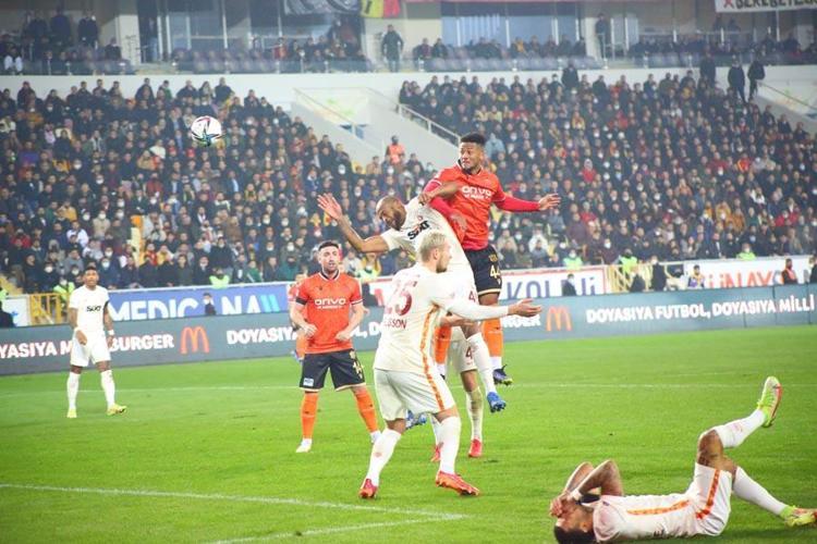 Sonunda Rıdvan Dilmeni de çıldırttı Malatyaspor - Galatasaray maçından sonra olay tepki Teşekkürler deyin gönderin gitsin