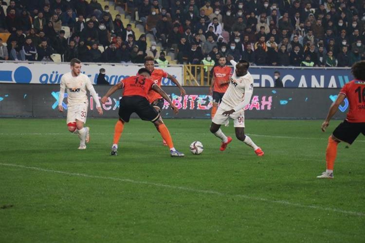 Sonunda Rıdvan Dilmeni de çıldırttı Malatyaspor - Galatasaray maçından sonra olay tepki Teşekkürler deyin gönderin gitsin