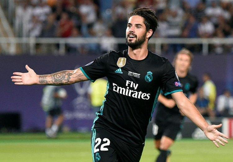 Günün en çarpıcı transfer iddiası Vitor Pereira Mesut Özilin yerini dünyaca ünlü yıldız İspanyolla dolduracak Ali Koç Real Madridle görüşmelere...