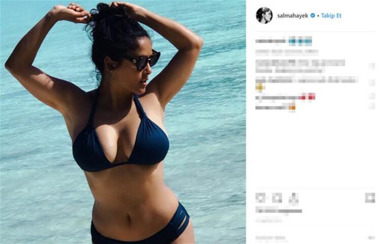 Salma Hayek havuz pozuyla dikkat çekti
