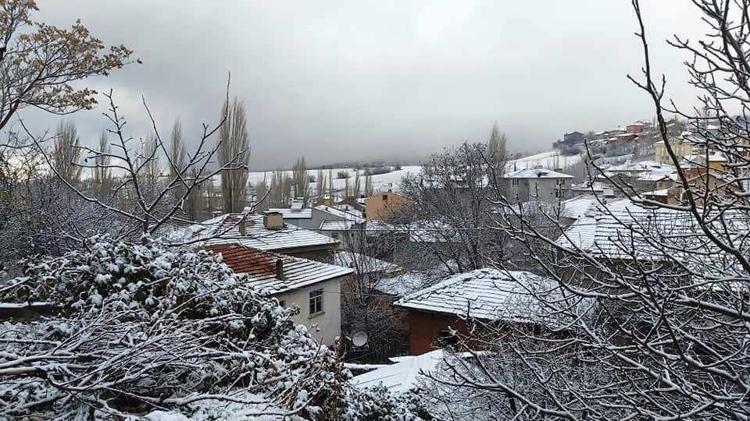 Kar yağışı geliyor Meteoroloji son dakika açıkladı Sıcaklık eksiye düşüyor, İstanbul, Ankara ve İzmir dahil birçok şehirde...