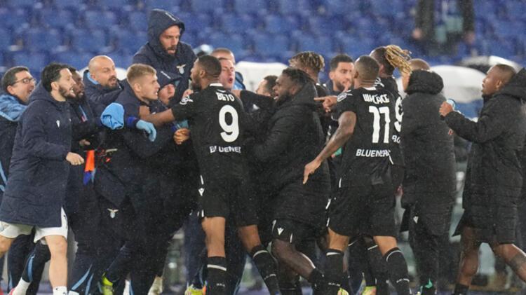 Vedat Muriç sadece kenardan izledi Tolgay Arslan Olipico Stadına buz kestirdi Tarihe geçen maçta 8 gol...