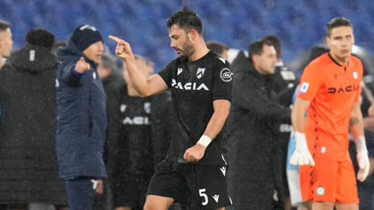 Vedat Muriç sadece kenardan izledi Tolgay Arslan Olipico Stadına buz kestirdi Tarihe geçen maçta 8 gol...