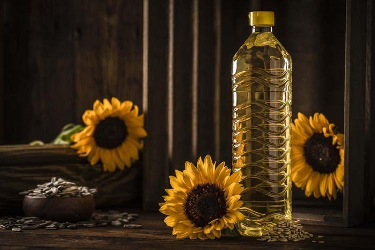 Ayçiçek yağları kayboldu Marketlerin 5 litrelik yağ rafları boşaldı...