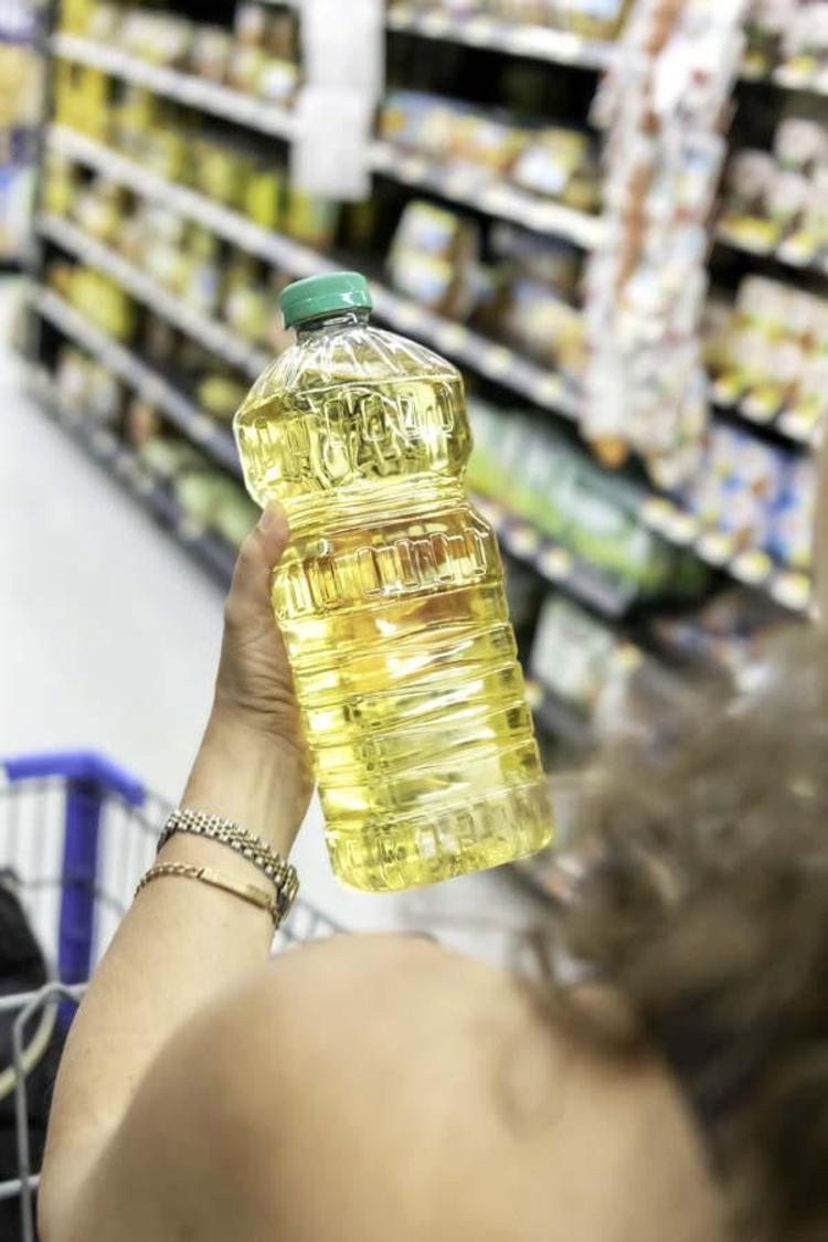 Ayçiçek yağları kayboldu Marketlerin 5 litrelik yağ rafları boşaldı...