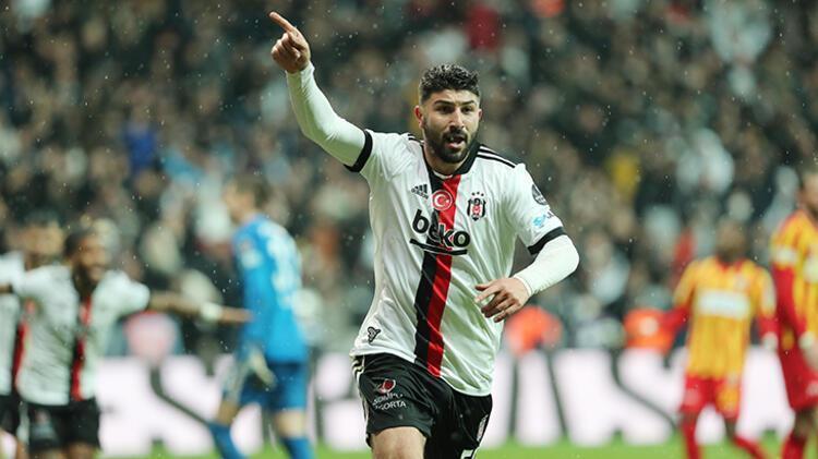 Beşiktaş Kayserispora 4 attı 3 yıldız ayakta alkışlandı Sergen Yalçın döneminde ortada yoklardı