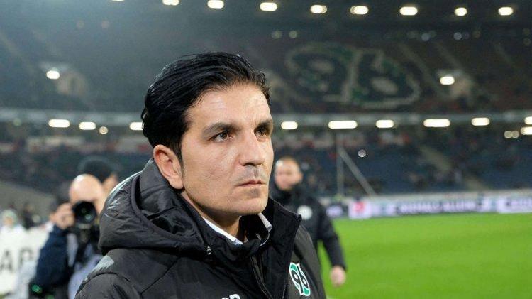 SON DAKİKA Derbi öncesi Vitor Pereira ile ipler koptu Ali Koçun yeni teknik direktörü belli oldu Hamit Altıntopun...