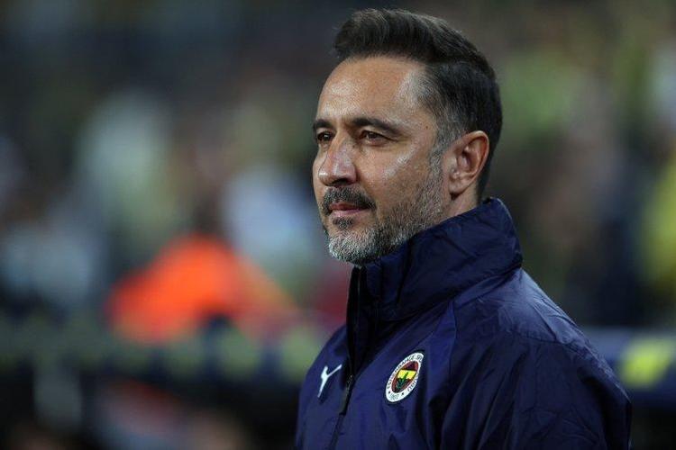 Derbi öncesi FLAŞ GELİŞME Vitor Pereira eşyalarını topladı Ali Koç yeni hoca arayışlarına başladı