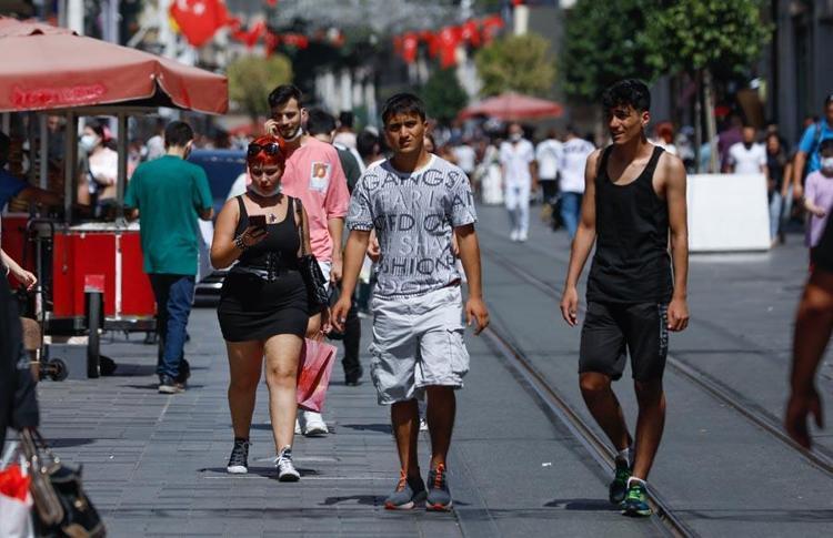 Hafta içi hafta sonu yasakları ile ilgili flaş gelişme Peş peşe açıklıyorlar, Türkiyede yeni tedbirler Ocak ayı itibarıyla...