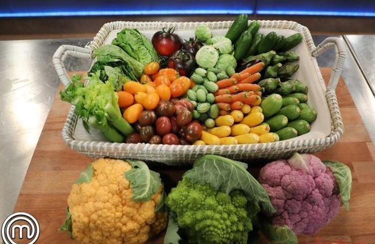 MasterChef’te kim elendi 26 Aralık MasterChef’te elenen isim belli oldu Şok oylama, kimse beklemiyordu Mert, Hasan ve Burcu...
