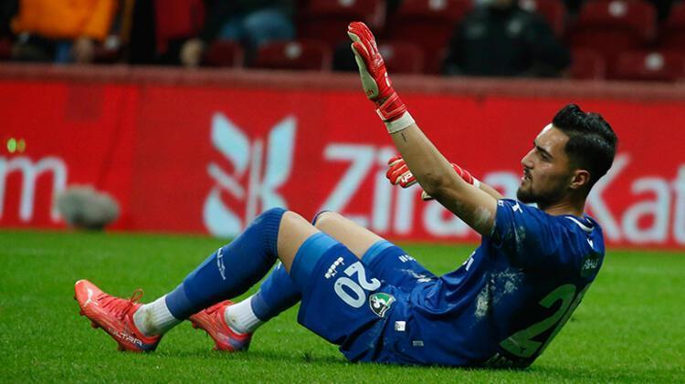 Denizlispor kalecisi Abdülkadir Sünger tarihe geçti Hem kurtardı hem attı hem de Galatasarayı şampiyonluktan etti