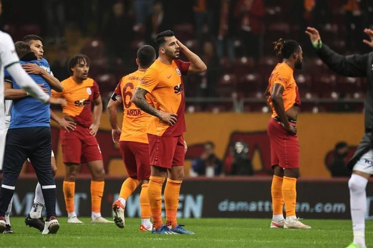 Giresunspor maçından sonra göndermem demişti Fatih Terimden flaş Selçuk İnan ve Necati Ateş hamlesi