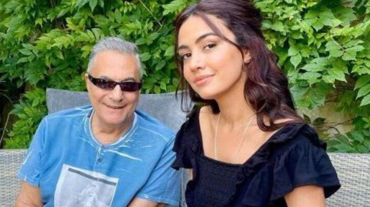 Ece Ronaydan ilginç paylaşım Mehmeti boşayacağım