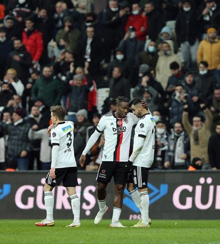 Önder Karaveli Fenerbahçe derbisinden önce videolarını izletmişti Batshuayi kendine geldi Beşiktaş evinde Gaziantep FKyı devirdi